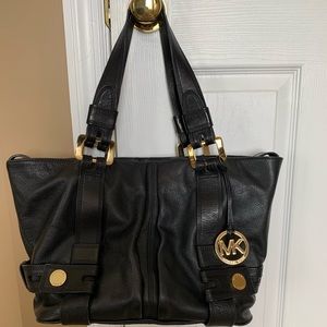 Michael Kors black leather shoulder bag